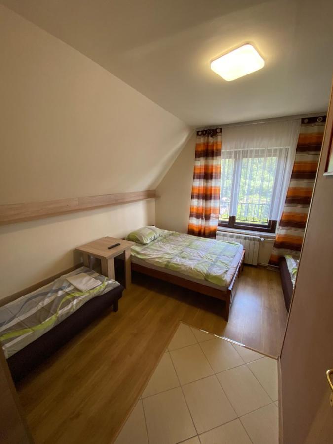 Osrodek Wczasowo-Kolonijny Gron Bed and Breakfast Biały Dunajec Buitenkant foto