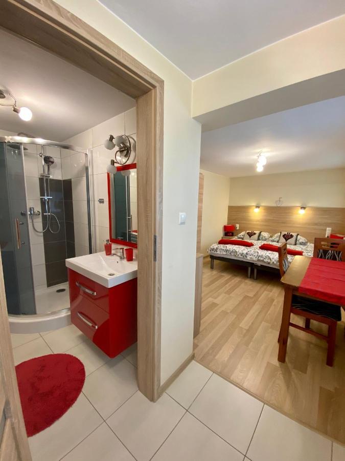 Osrodek Wczasowo-Kolonijny Gron Bed and Breakfast Biały Dunajec Buitenkant foto