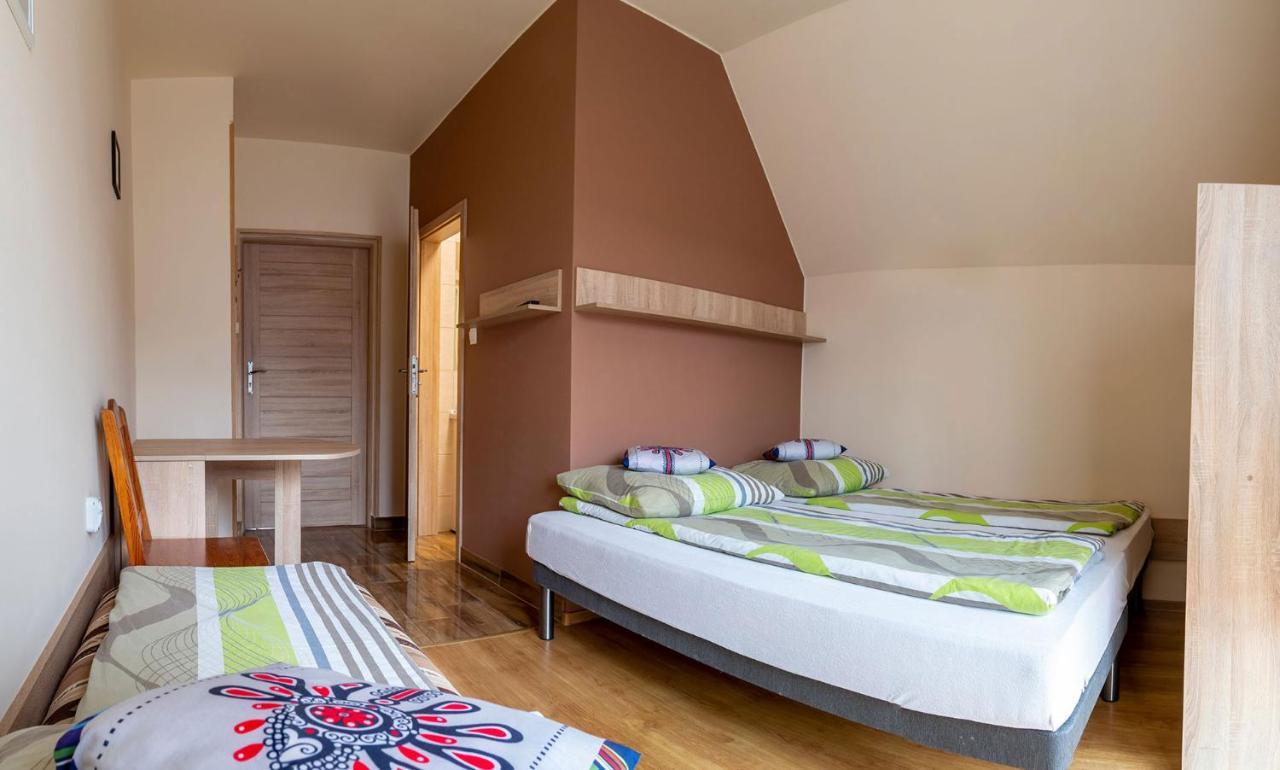 Osrodek Wczasowo-Kolonijny Gron Bed and Breakfast Biały Dunajec Buitenkant foto