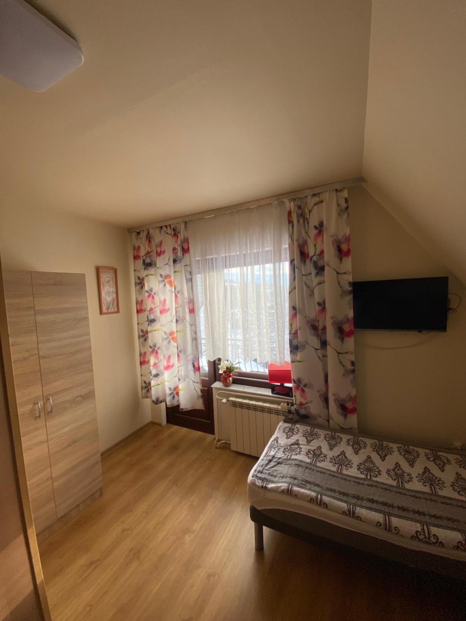 Osrodek Wczasowo-Kolonijny Gron Bed and Breakfast Biały Dunajec Buitenkant foto