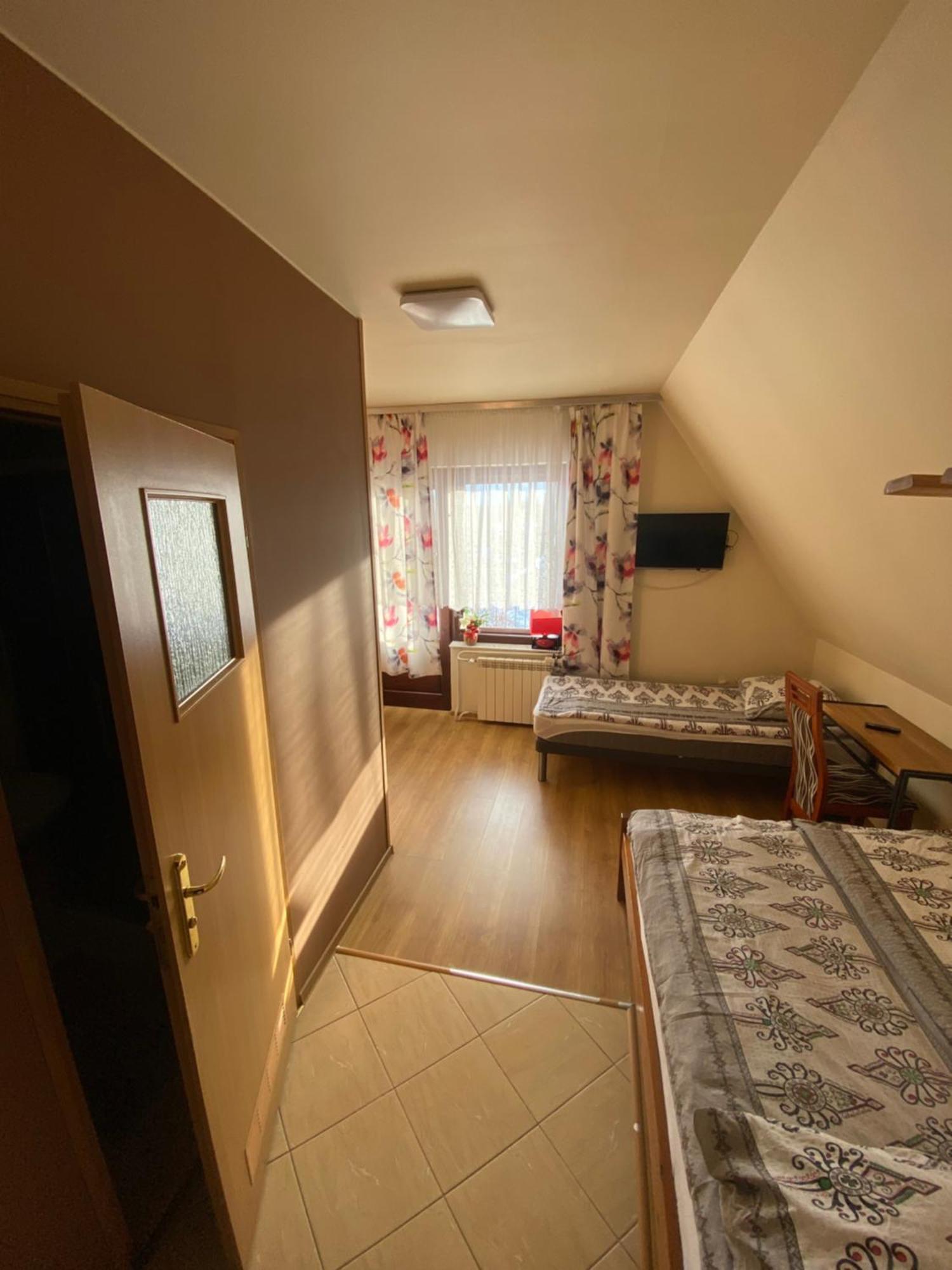 Osrodek Wczasowo-Kolonijny Gron Bed and Breakfast Biały Dunajec Buitenkant foto